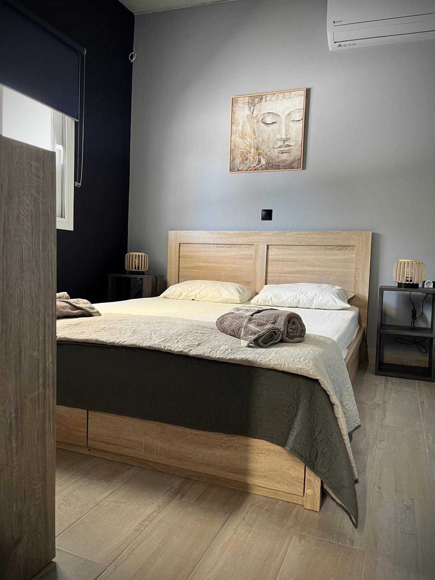 Joannas Airport Luxury Rooms Ártemida Kültér fotó